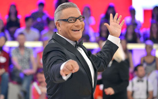 meshur-aparici-onlari-mehkemeye-verir