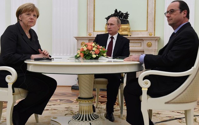 putin-merkel-ve-olland-ukraynani-muzakire-etdiler