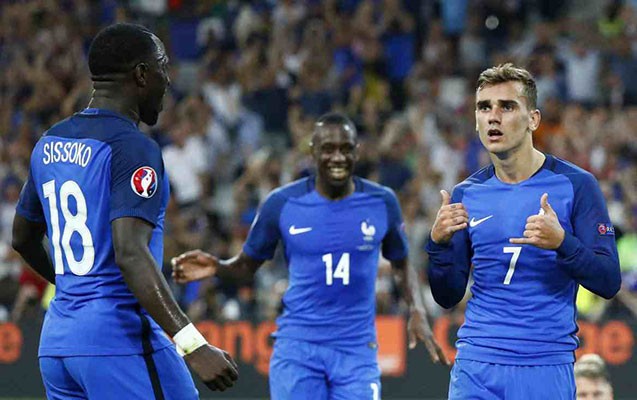 fransani-finala-yukselden-qelebe