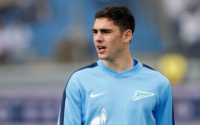 azerbaycanli-futbolcu-trabzonspor-yolunda