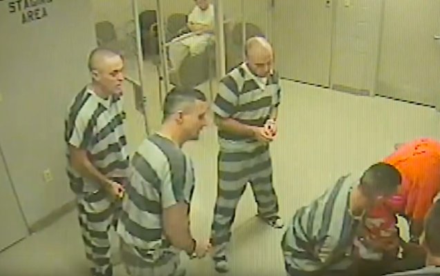 mehbuslar-kameradan-qacdilar