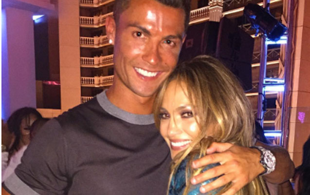 cenniferin-47-yas-partisi