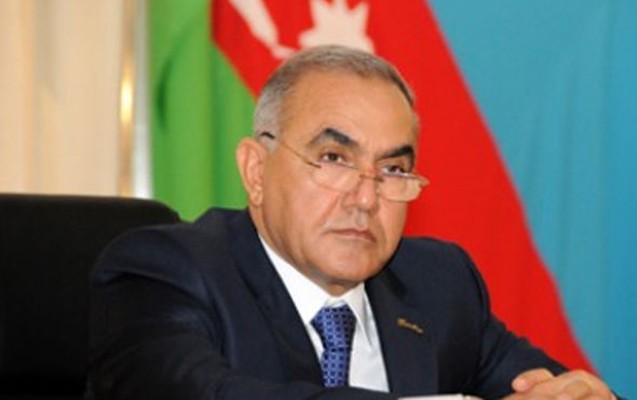 nazir-partlayisda-helak-olanlarin-defninde-istirak-etdi