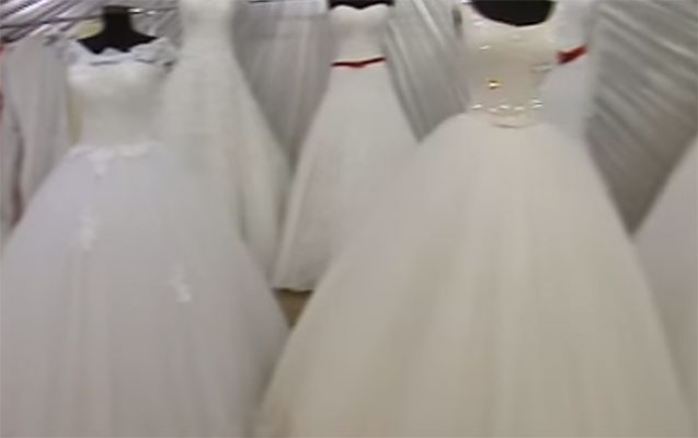 bakida-10-min-manata-gelinlik-var