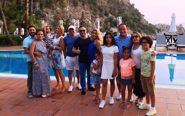 semed-semedov-ailesi-ile