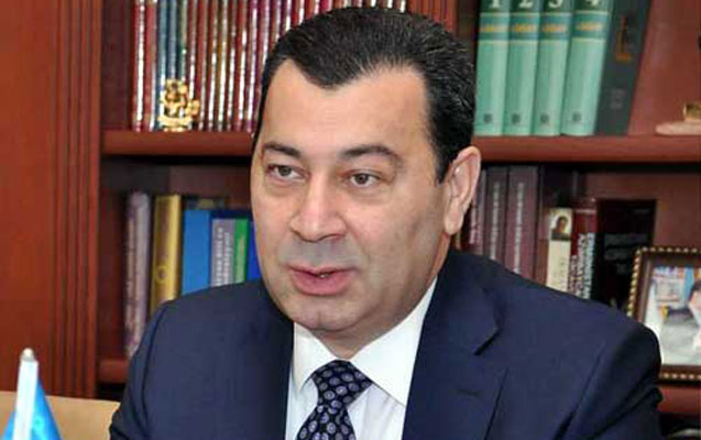 semed-seyidov-atasini-itirdi