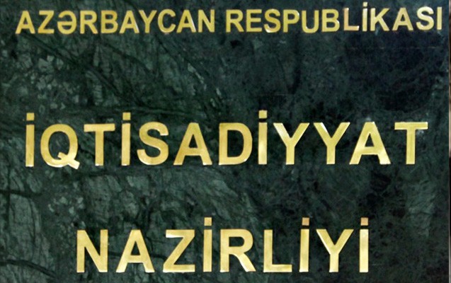 azerbaycani-ne-gozleyir