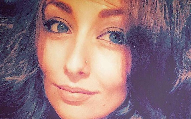 gece-klubunda-olen-qizin-meyiti-