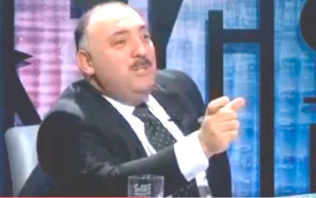 futbolcular-ne-ozlerine-ne-de-valideynlerine-hormet-edirler