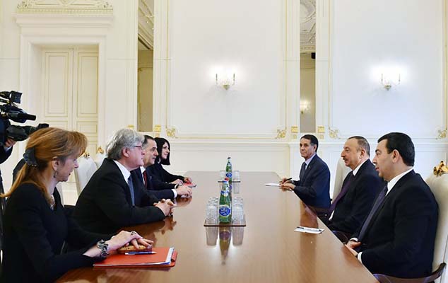 prezident-aspa-hemmeruzecilerini-qebul-edib