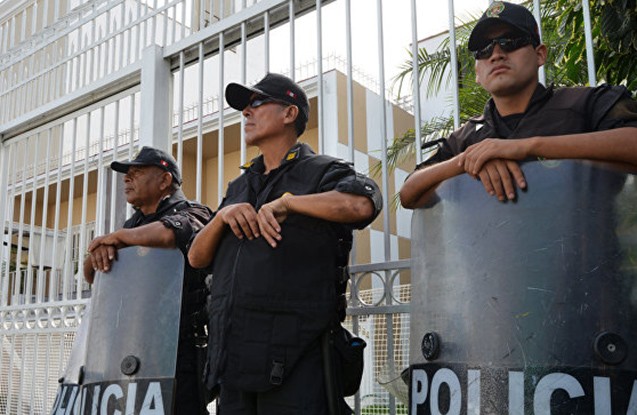 peru-polisi-iki-ton-kokain-musadire-edib