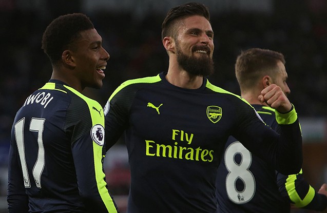 arsenal-ve-tottenhemden-boyuk-hesabli-qelebe-