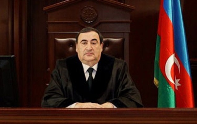 meshur-hakim-ise-cixdi