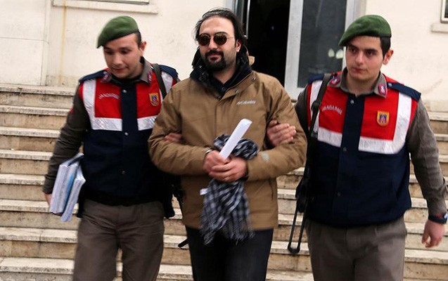 trt-nin-eks-diktoru-yunanistana-qacarken-saxlanildi