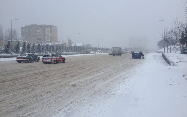 baki-sumqayit-yolunda-problemler-yaranib