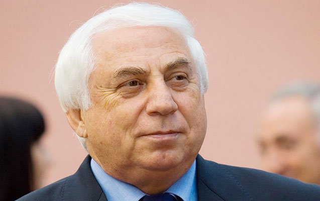 hadi-recebli-qalmaqalli-iclasi-texire-saldi