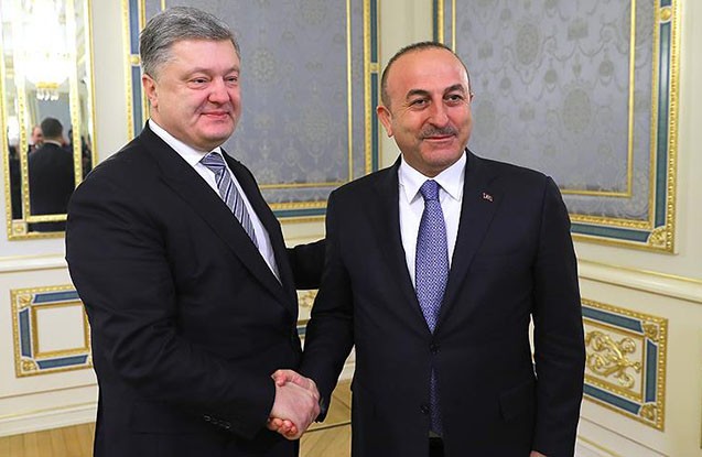 porosenko-cavusoglu-ile-gorusub
