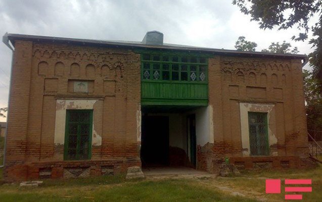 mescidden-ogurluq-eden-tutuldu