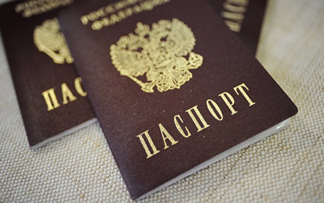 ruslar-ermenistana-daxili-pasportla-gede-bilecekler