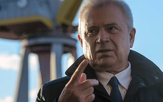 azerbaycanli-biznesmen-yarim-milyard-itirdi