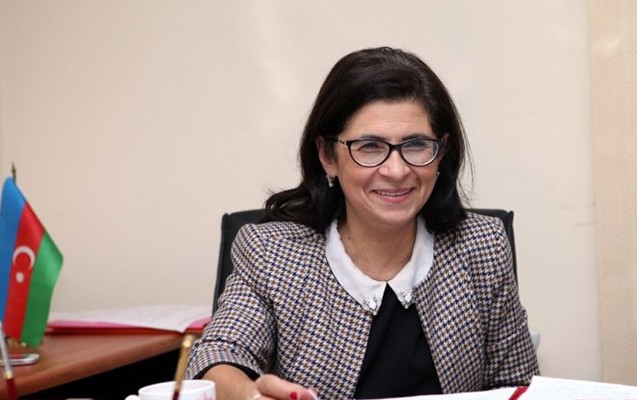 sirmemmed-huseynovun-qizi-da-fexri-ad-aldi