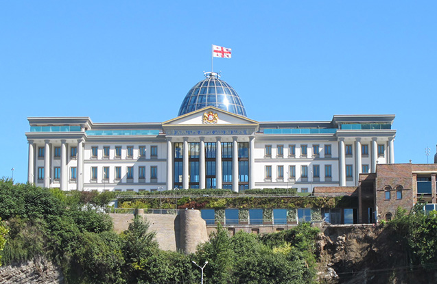 prezidentin-selahiyyetleri-azaldilir