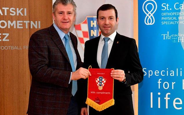 elxan-memmedov-davor-sukerle-gorusdu