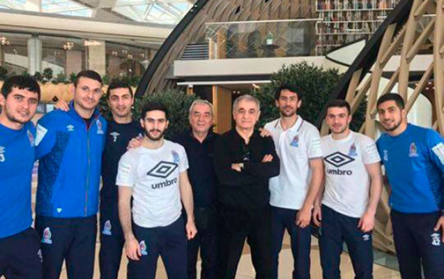 millimizi-qetere-fexreddin-manafov-yola-saldi