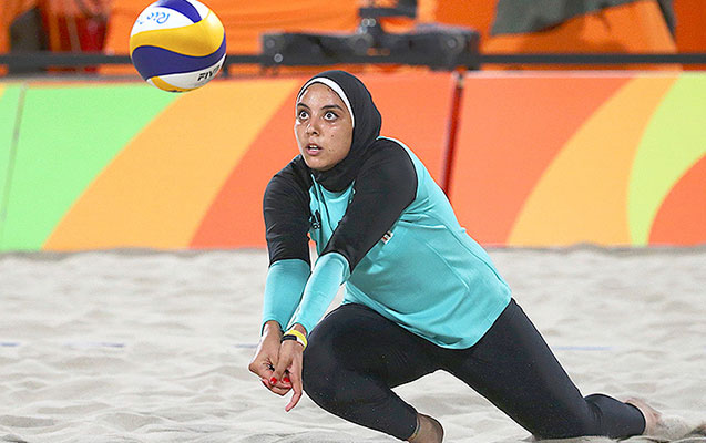 hicabli-idmancilar-bakida-hansi-sertlerle-qalacaq