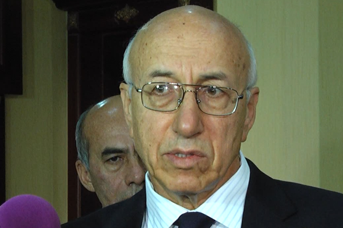 deyirler-ki-men-xalqdan-uzr-istemeliyem-