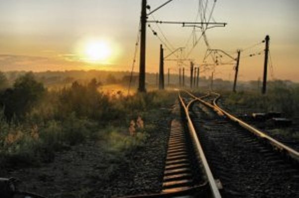 azerbaycan-iran-ve-rusiya-demir-yolu-tariflerini-azaltdi