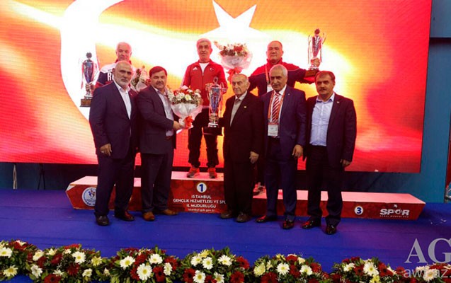 gulescilerimiz-turkiyeden-2-qizil-medalla-qayidir