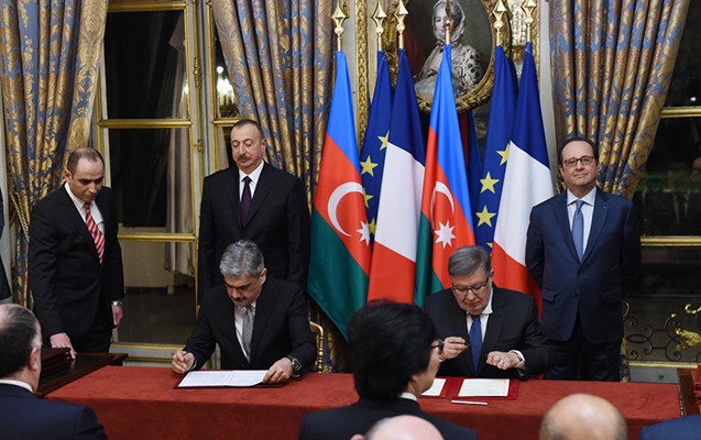 ollandla-eliyevin-istiraki-ile-senedler-imzalandi