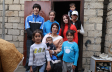 bir-otaga-sigisan-10-usaqli-aile