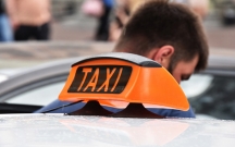 taksi-sektorunda-deyisikliklerin-olmasi-vacibdir