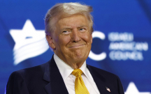 Tramp özünü Venesuela prezidenti “elan etdi”