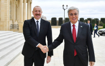 Əliyev Tokayevi təbrik etdi
