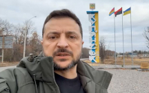 zelenskinin-fotosu-kupyanskin-cixisinda-cekilib