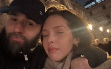 sevgilisi-ucun-luvr-muzeyini-icareye-goturdu