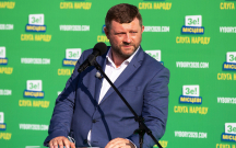 zelenskinin-partiyasinda-yeni-rehber-o-secildi