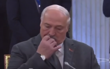 Putinin çıxışı zamanı etdiyi hərəkətlə gündəm oldu