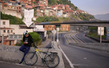 Karakas sükuta oyandı...