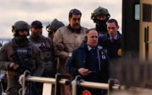 Maduro həyat yoldaşı ilə birgə hakim qarşısına çıxarılır