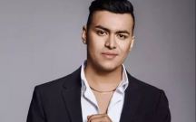 Məşhur müğənni təyyarə qəzasında həlak oldu