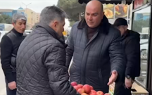 Hamı ondan danışır