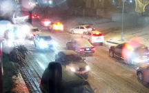 Bakıya qar yağır, bu yollarda hərəkət çətinləşdi