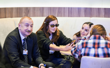 Prezident ailəsi ilə Davosda panel iclasa qatıldı