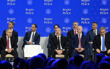 Prezident Davosda Sülh Şurası ilə bağlı tədbirdə iştirak edir