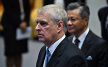 biabirci-goruntuleri-uze-cixdiqdan-sonra-vindzor-qesrini-terk-etdi