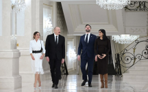 Prezident və xanımı Vens ailəsi ilə